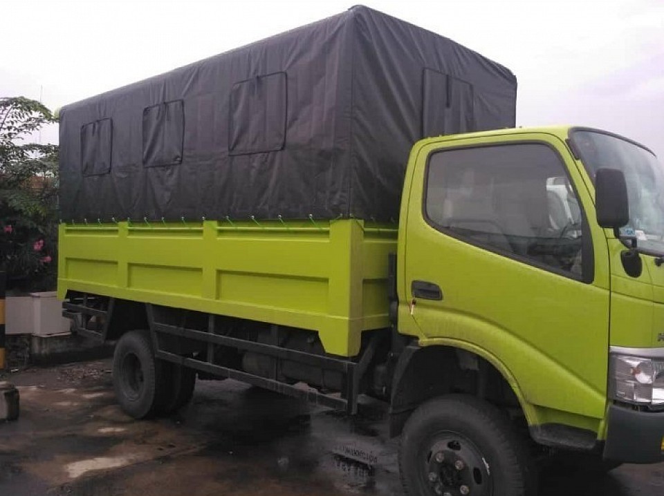 HINO DUTRO 136 HD & 136 HDX PS kedua Unit tersebut Cocok untuk beroperasional di Pertambangan, hubungi Herman 0812-8322-6966