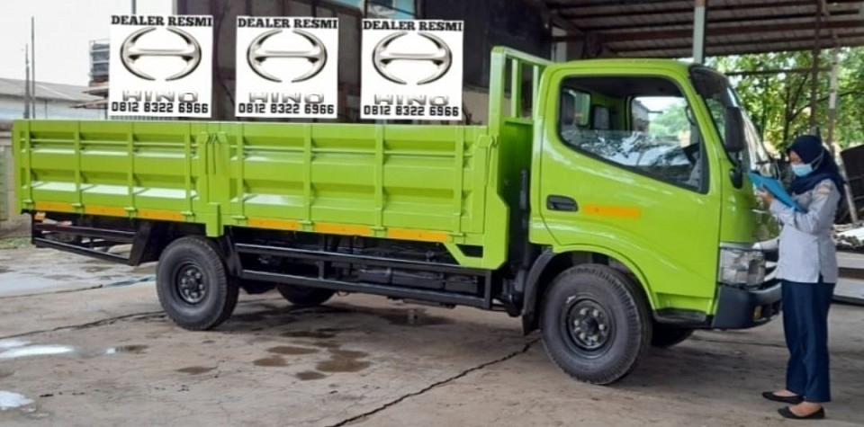 HINO DUTRO 115 SDL PS 4 ban Long Sasis 4.7 meter Body Bak Besi, Bak Besi+Pipa, Losbak dan Big Size Box Besi, informasi lebih lanjut silahkan hubungi Herman 0812-8322-6966